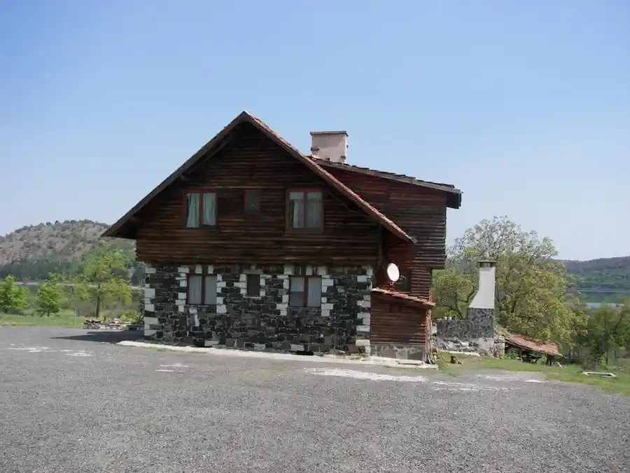 Дивечовъдно стопанство "Студен кладенец"