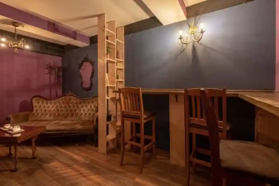 "Mondo" Lounge Bar & Diner