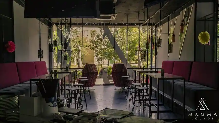 Cafe "Latte"