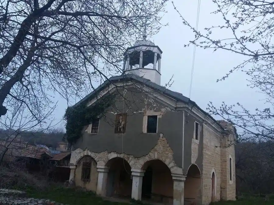 Църковен храм - с.Николаево