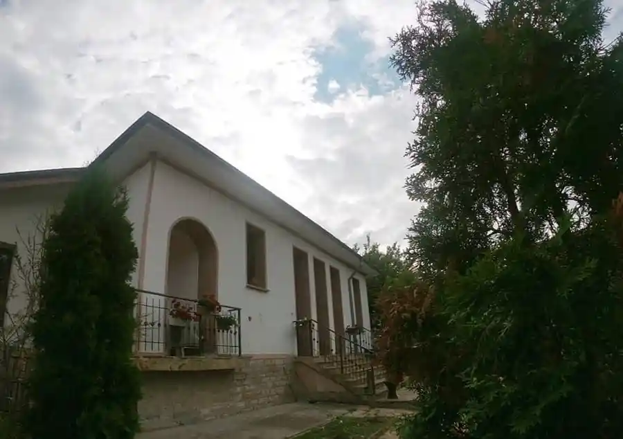 Винарска изба Рокс